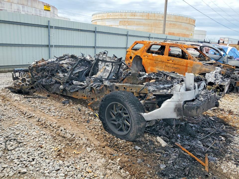 2020 Ford F-150 lightning VIN 1FTEW1E50LKD94025 COPART salvage auction — BURN, Ok - Certificate Of Title-Junked, sold $150 on 2026-07-02 (photo 2)