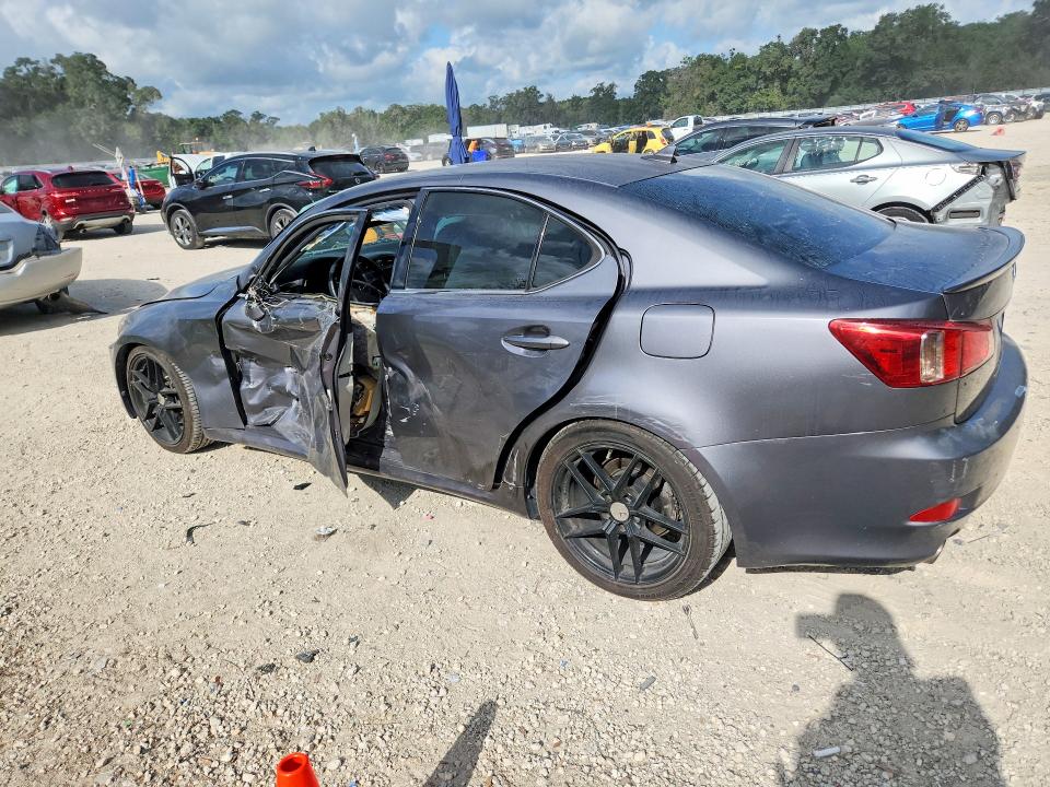 2012 Lexus VIN JTHBF5C27C5176020 COPART salvage auction — SIDE, Fl - Cert Of Title Slvg Rebuildable, sold $375 on 2026-07-14 (photo 2)
