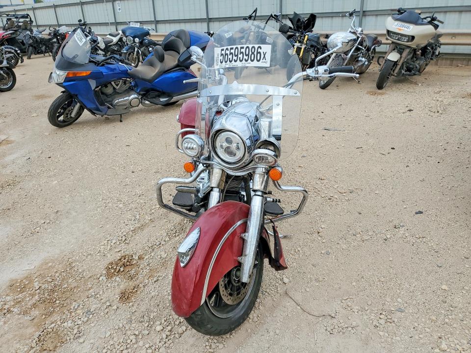 2016 Indian Springfield VIN 56KTHAAA6G3340243 COPART salvage auction — FRONT END, Tx - Salvage Vehicle Title, sold $2,600 on 2026-07-09 (photo 2)