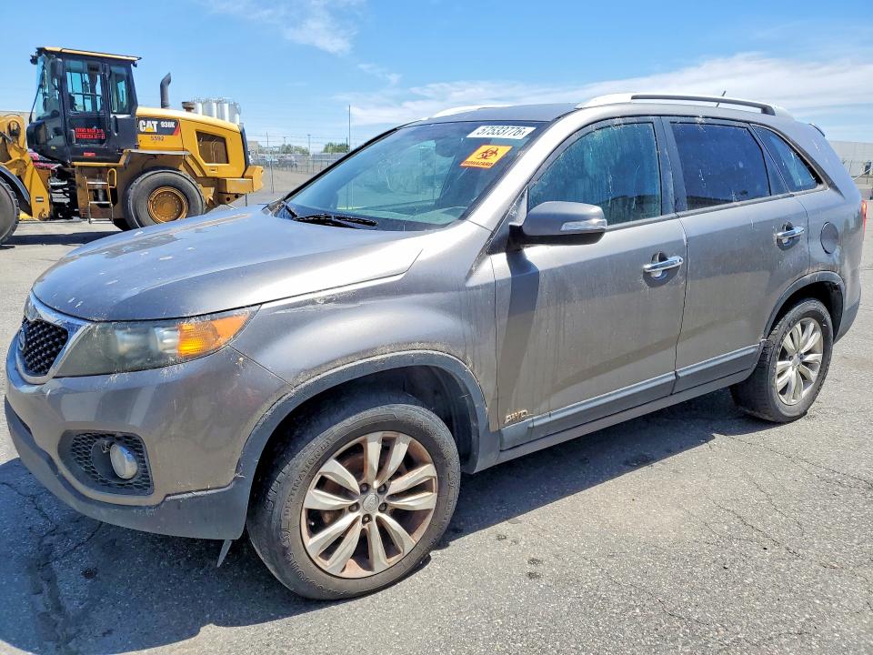 2011 Kia Sorento VIN 5XYKUDA14BG123518 COPART salvage auction — FRONT END, Wa - Vehicle Cert Of Ownership-Titl, sold $400 on 2026-07-20 (photo 1)