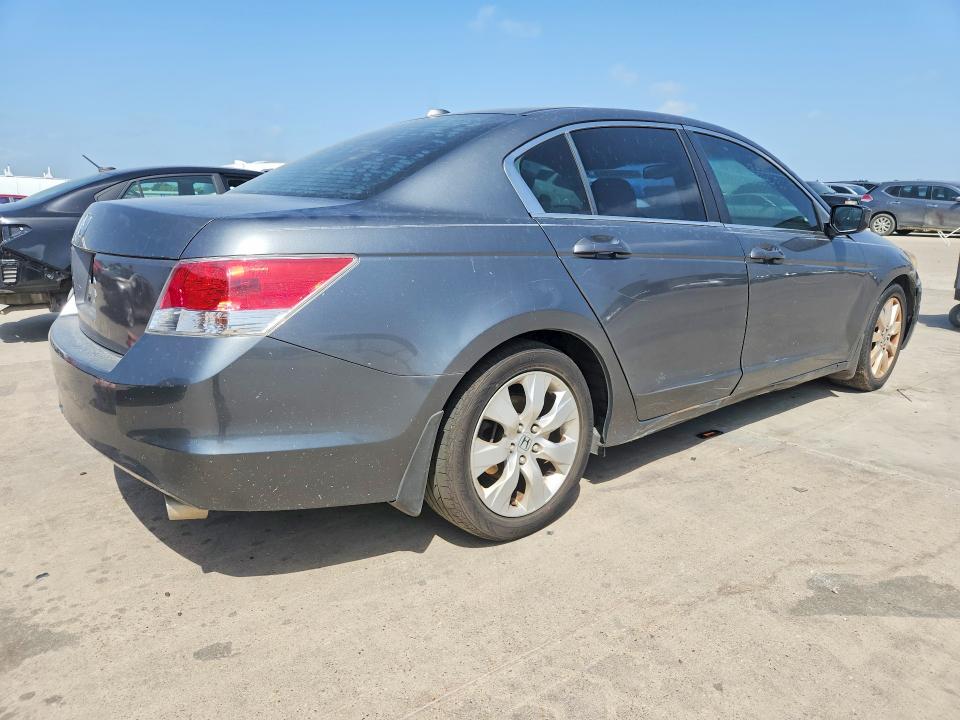 2009 Honda Accord VIN 1HGCP26849A152776 COPART salvage auction — SIDE, Tx - Certificate Of Title (P), sold $375 on 2026-07-09 (photo 3)