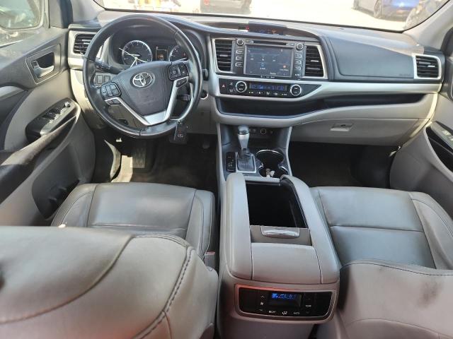 2017 Toyota Highlander VIN 5TDKZRFH5HS189804 COPART salvage auction — FRONT END, Fl - Cert Of Title Slvg Rebuildable, sold $275 on 2026-07-21 (photo 8)