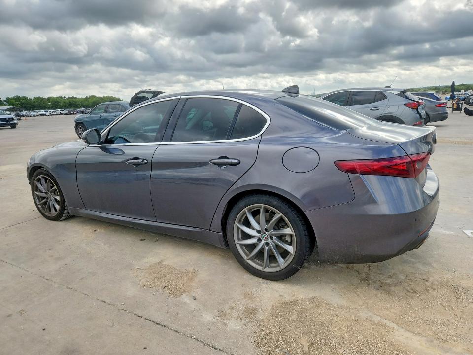 2017 Alfa romeo Giulia VIN ZARFAEBN5H7556407 COPART salvage auction — FRONT END, Tx - Salvage Vehicle Title, sold $175 on 2026-07-30 (photo 2)