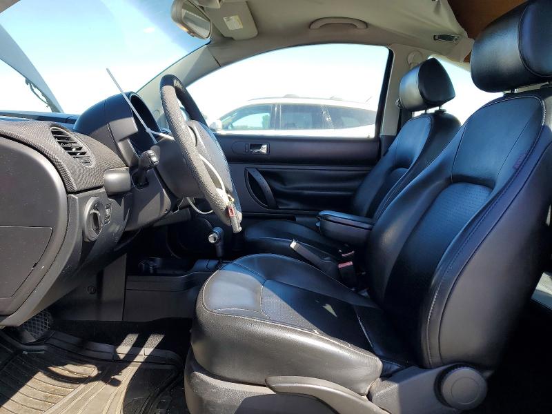 2010 Volkswagen Beetle VIN 3VWPG3AG2AM015912 COPART salvage auction — MINOR DENT/SCRATCHES, Ca - Dis/Dlr/Exp Only Clean Title, sold $275 on 2026-07-31 (photo 7)