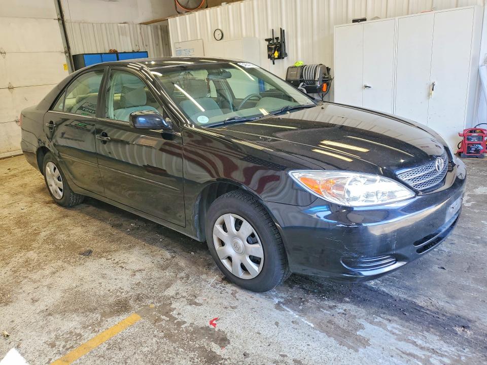 2003 Toyota Camry VIN 4T1BE32K13U200646 COPART salvage auction — MINOR DENT/SCRATCHES, Me - Certificate Of Title, sold $1,700 on 2026-07-02 (photo 4)