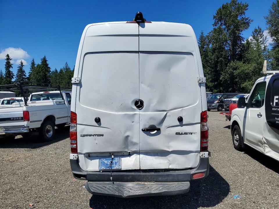 2014 Mercedes-benz Sprinter VIN WD3PE8DC7E5861621 COPART salvage auction — REAR END, WA - BILL OF SALE, sold $225 on 2026-07-29 (photo 6)