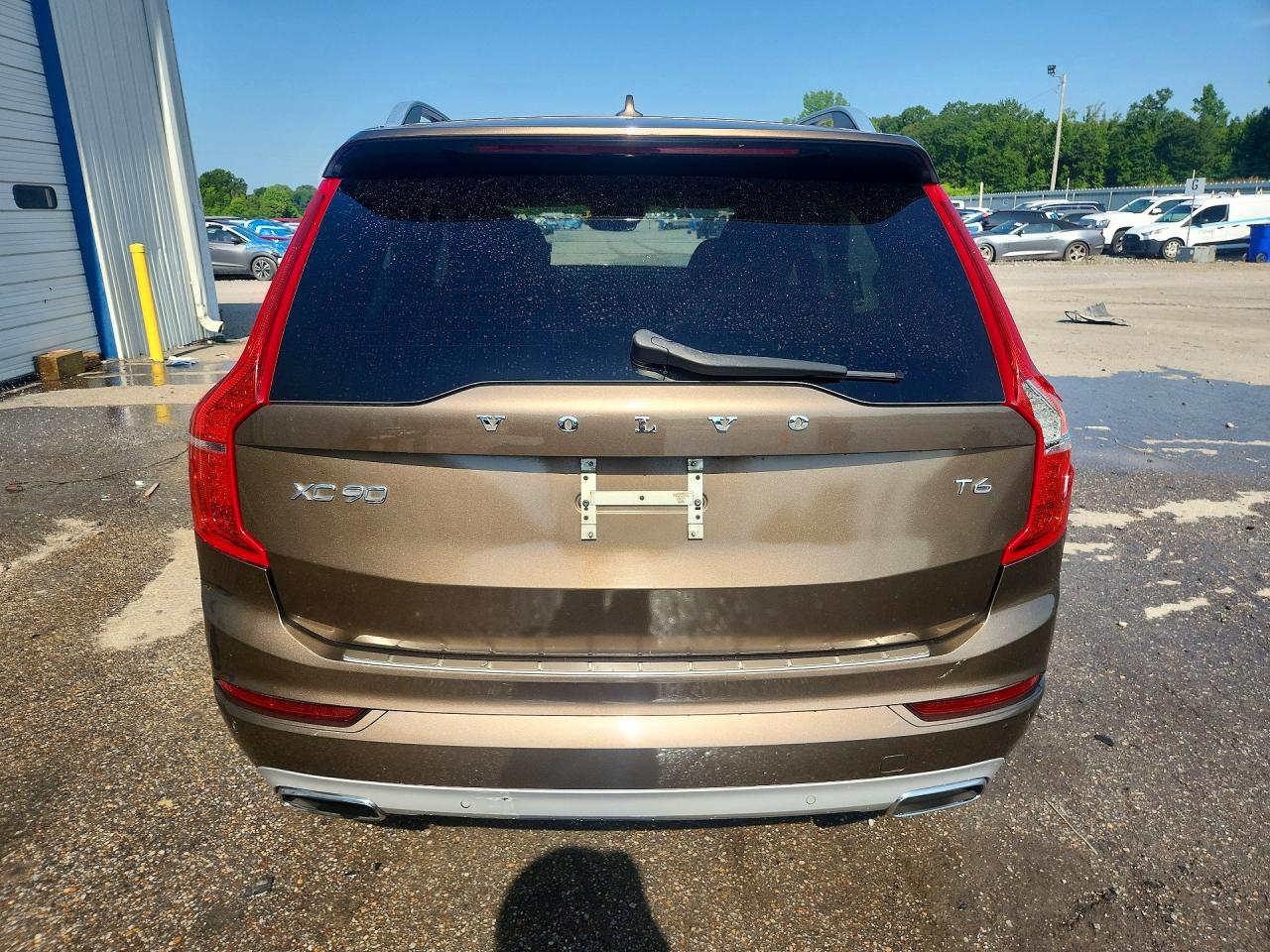 2017 Volvo XC90 VIN YV4A22PK3H1182782 COPART salvage auction — All Over, AL - CERT OF TITLE-SALVAGE TITLE, sold $4,700 on 2026-07-09 (photo 6)