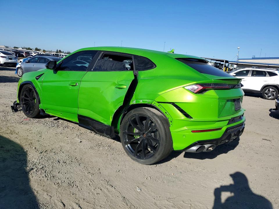 2021 Lamborghini Urus VIN ZPBUA1ZLXMLA15524 COPART salvage auction — FRONT END, FL - DIS/DLR/EXP ONLY CLEAN TITLE (P), sold $123,000 on 2026-07-28 (photo 2)