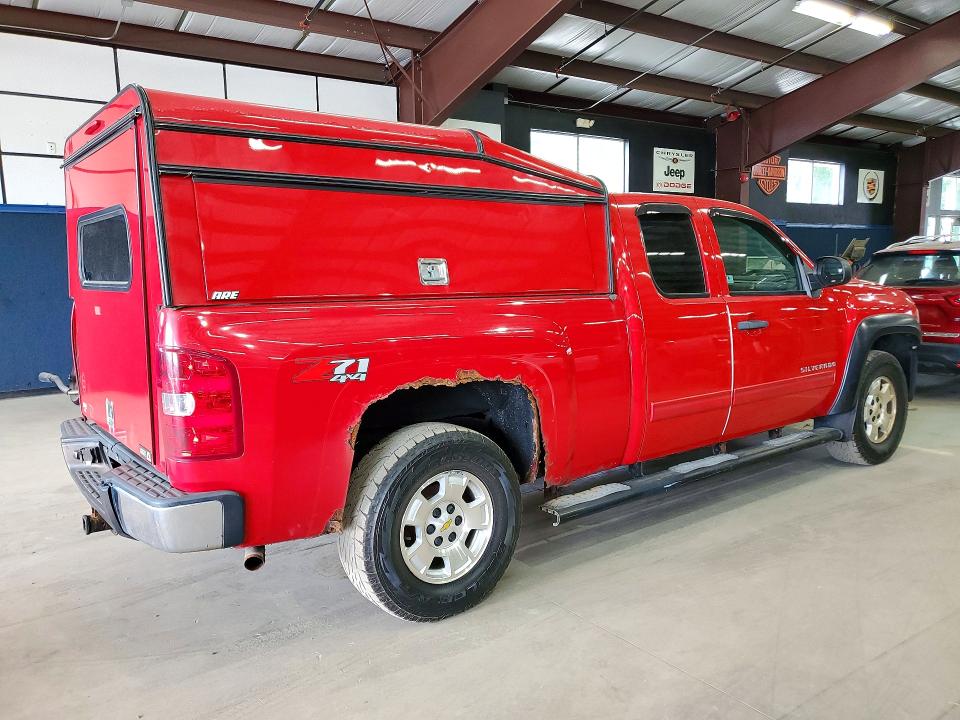 2010 Chevrolet Silverado 1500 VIN 1GCSKSE39AZ170503 COPART salvage auction — FRONT END, In - Certificate Of Title, sold $2,000 on 2026-07-21 (photo 3)