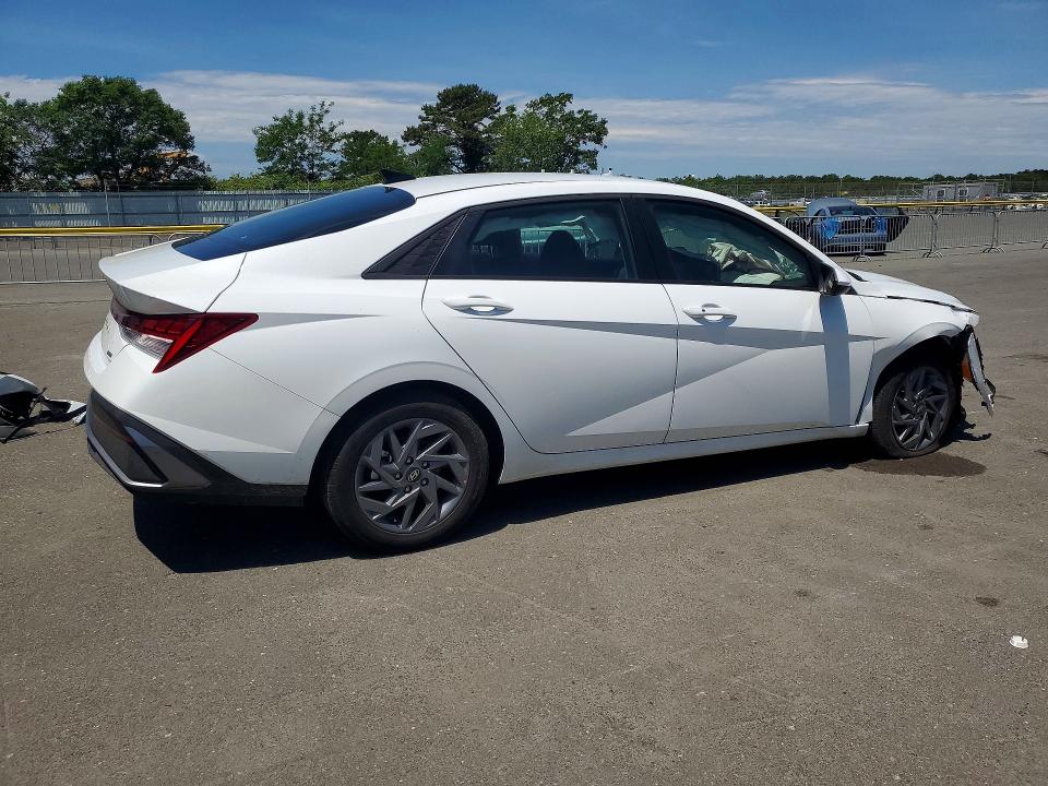 2026 Hyundai Elantra VIN KMHLM4DJ2TU202004 COPART salvage auction — FRONT END, VA - CERT OF TITLE - SALVAGE, sold $6,500 on 2026-07-06 (photo 3)