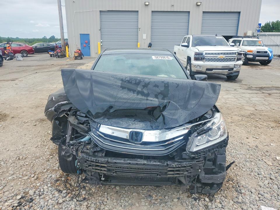 2017 Honda Accord VIN 1HGCR2F53HA165307 COPART salvage auction — FRONT END, Salvage Title, sold $1,100 on 2026-07-26 (photo 5)