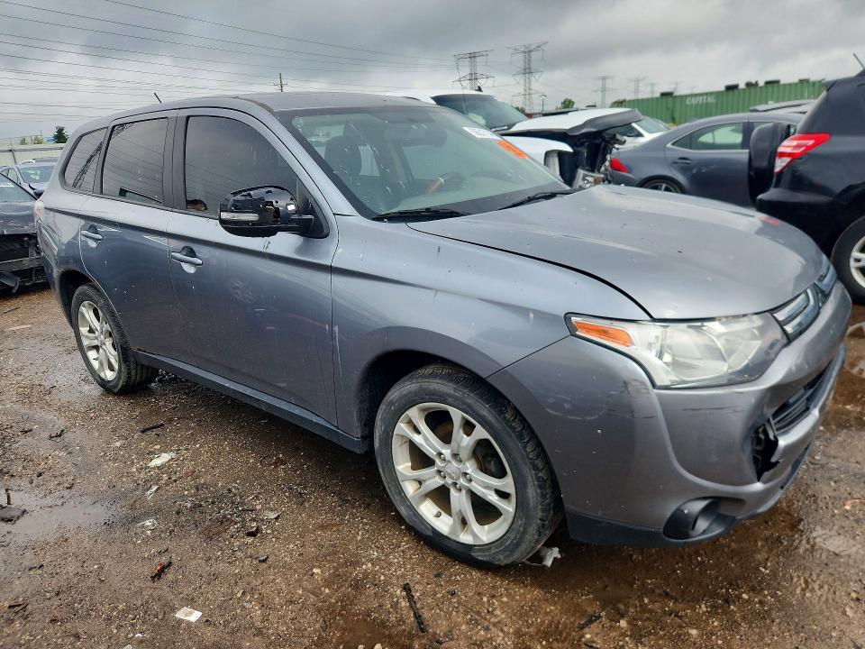 2014 Mitsubishi Outlander VIN JA4AD3A32EZ002249 COPART salvage auction — FRONT END, Il - Salvage Certificate, sold $1,200 on 2026-07-02 (photo 4)
