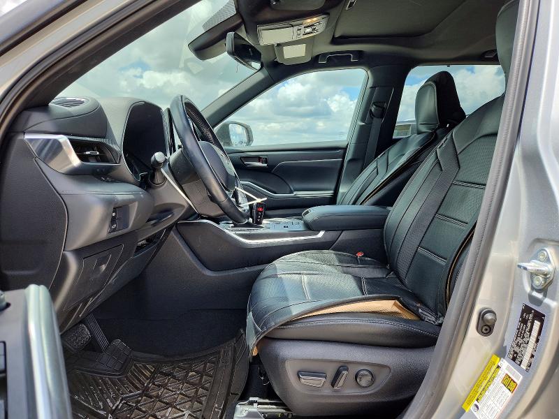 2021 Toyota Highlander VIN 5TDLZRAH5MS031954 COPART salvage auction — FRONT END, Tx - Salvage Vehicle Title, sold $11,700 on 2026-07-30 (photo 7)