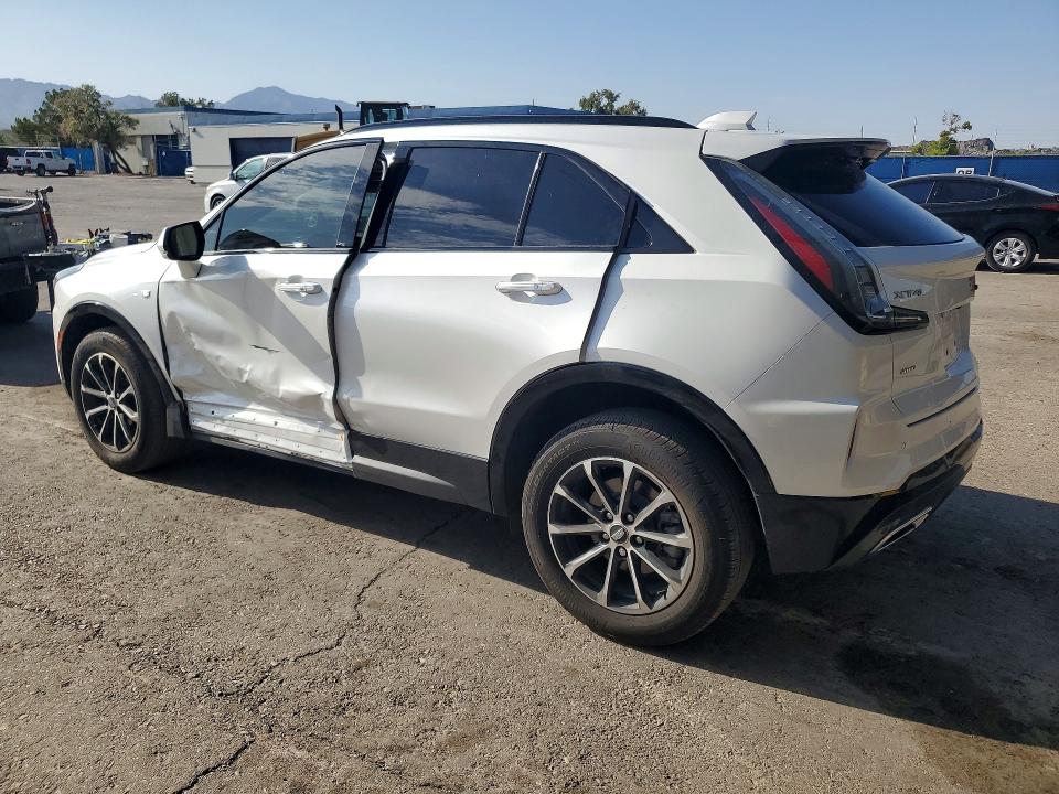 2024 Cadillac Xt4 VIN 1GYFZFR40RF159100 COPART salvage auction — SIDE, Tx - Salvage Vehicle Title, sold $15,300 on 2026-07-31 (photo 2)