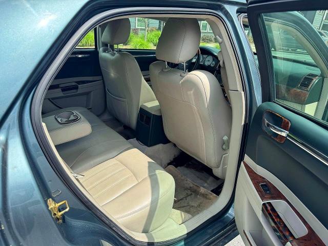 2006 Chrysler 300 VIN 2C3KA63H26H117663 COPART salvage auction — FRONT END, GA - CERTIFICATE OF TITLE (P), sold $275 on 2026-07-02 (photo 6)