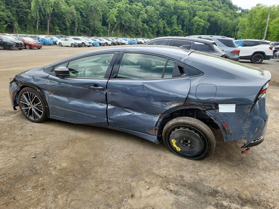 2026 Toyota Prius VIN JTDACAAU7T3077003 COPART salvage auction — SIDE, Nj - Cert Of Title-Salvage, sold $7,800 on 2026-07-09 (photo 2)