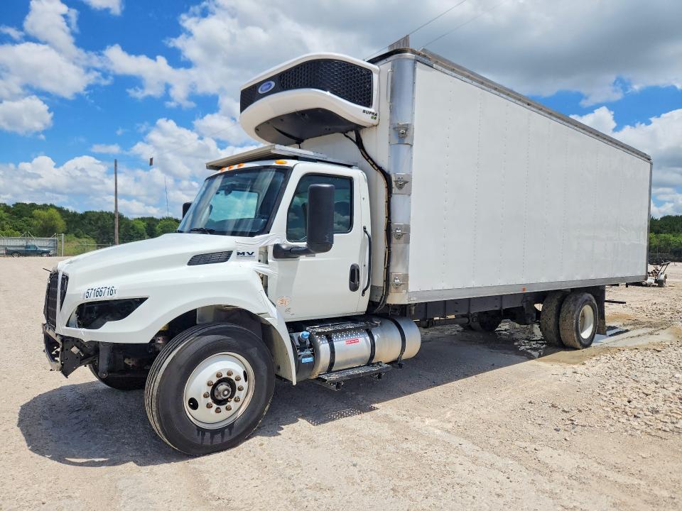 2023 International Mv-series VIN 3HAEUMML6PL262510 COPART salvage auction — FRONT END, Tx - Salvage Vehicle Title, sold $39,750 on 2026-07-29 (photo 1)