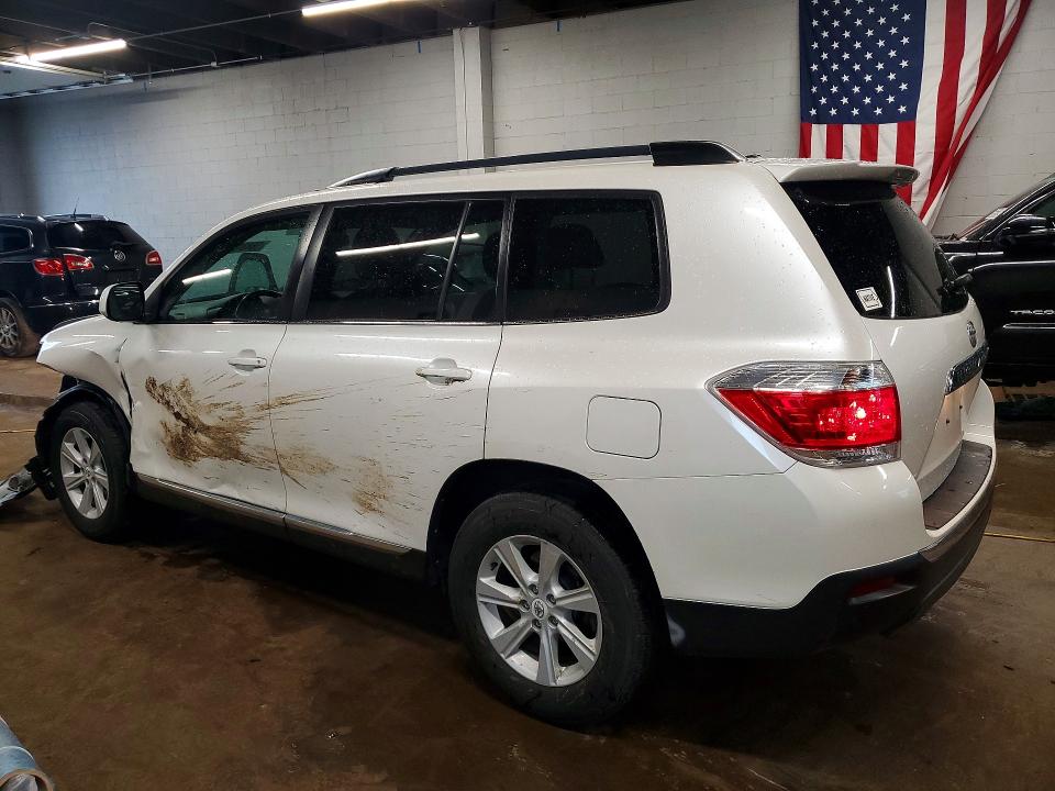 2012 Toyota VIN 5TDBK3EH5CS141134 COPART salvage auction — FRONT END, Ia - Cert Of Title-Salvage Title, sold $2,550 on 2026-07-22 (photo 2)