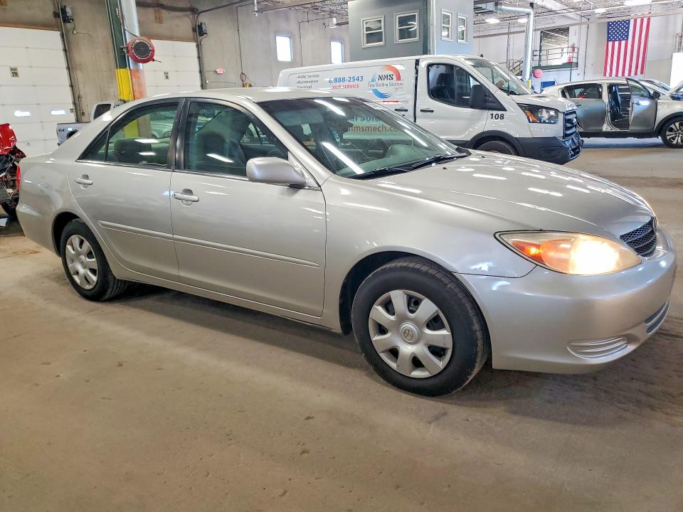 2004 Toyota Camry VIN 4T1BE32K94U376331 COPART salvage auction — HAIL, Mn - Certificate Of Title, sold $1,100 on 2026-07-02 (photo 4)