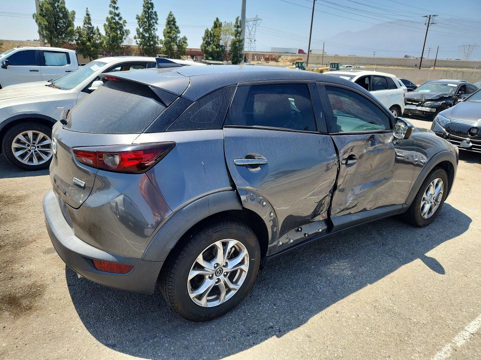 2020 Mazda VIN JM1DKDB71L1471375 COPART salvage auction — NORMAL WEAR, Ca - Dis/Dlr/Exp Clean W/Salv Hist, sold $3,150 on 2026-07-11 (photo 3)