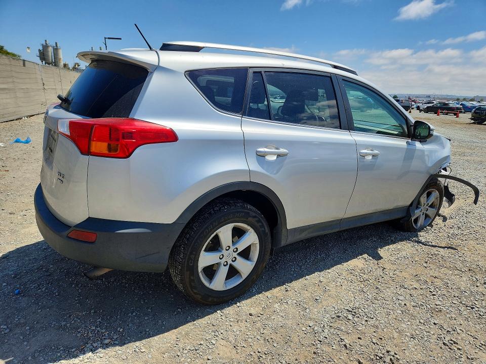 2013 Toyota Rav 4 VIN 2T3RFREV4DW069371 COPART salvage auction — FRONT END, Ca - Salvage Certificate, sold $3,950 on 2026-07-02 (photo 3)