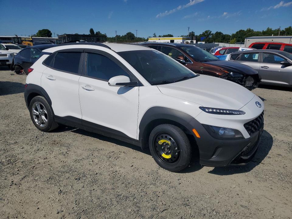 2023 Hyundai Kona VIN KM8K62ABXPU980550 COPART salvage auction — MINOR DENT/SCRATCHES, Ca - Salvage Certificate, sold $5,900 on 2026-07-09 (photo 4)