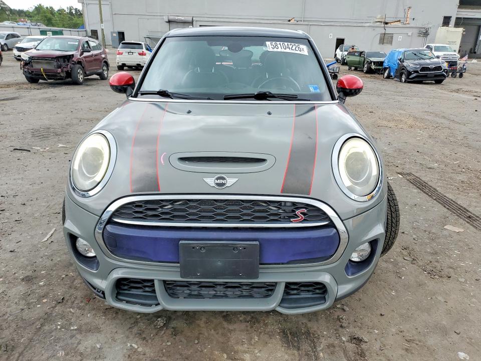 2017 Mini VIN WMWXU3C36H2F49129 COPART salvage auction — FRONT END, VA - CERTIFICATE OF TITLE, sold $4,300 on 2026-07-22 (photo 5)
