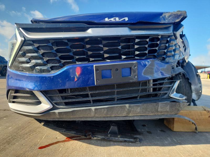 2023 Kia VIN 5XYK33AF8PG095903 COPART salvage auction — FRONT END, Tx - Salvage Vehicle Title, sold $4,250 on 2026-09-03 (photo 9)