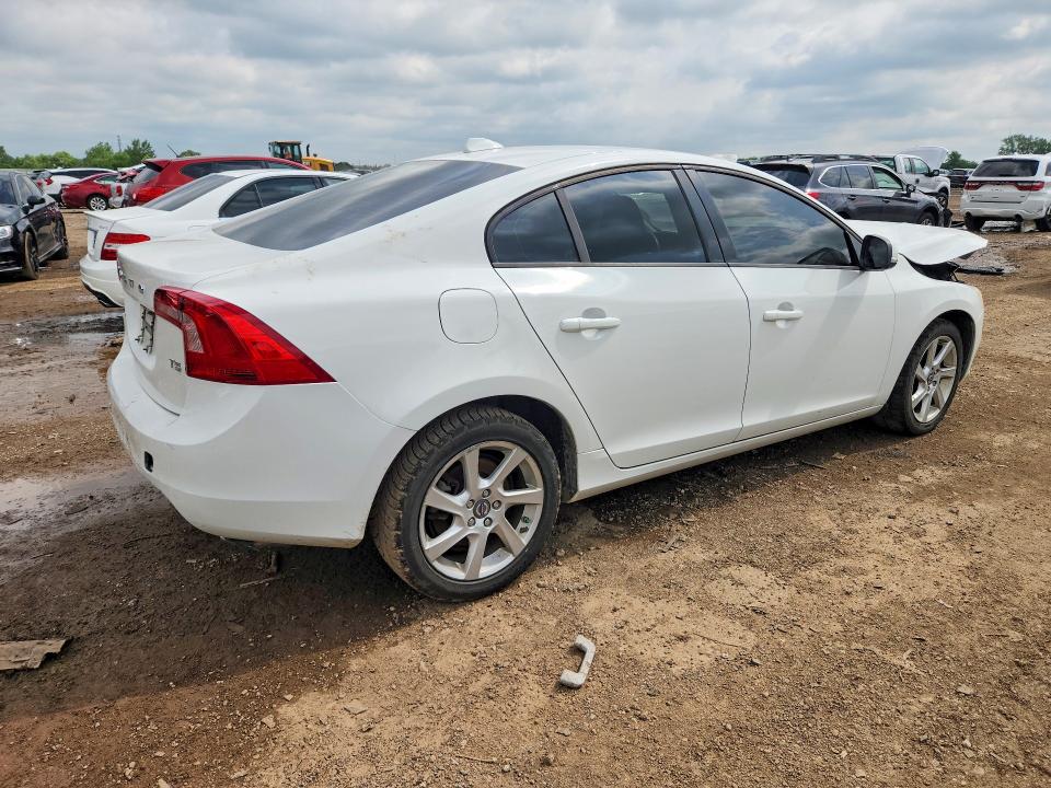2014 Volvo S60 VIN YV1612FS3E1296302 COPART salvage auction — FRONT END, Il - Salvage Certificate, sold $475 on 2026-07-16 (photo 3)