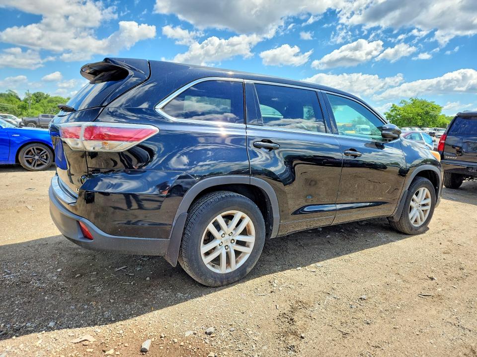 2015 Toyota Highlander VIN 5TDZARFH8FS011775 COPART salvage auction — MINOR DENT/SCRATCHES, Md - Certificate Of Title (P), sold $8,000 on 2026-07-09 (photo 3)