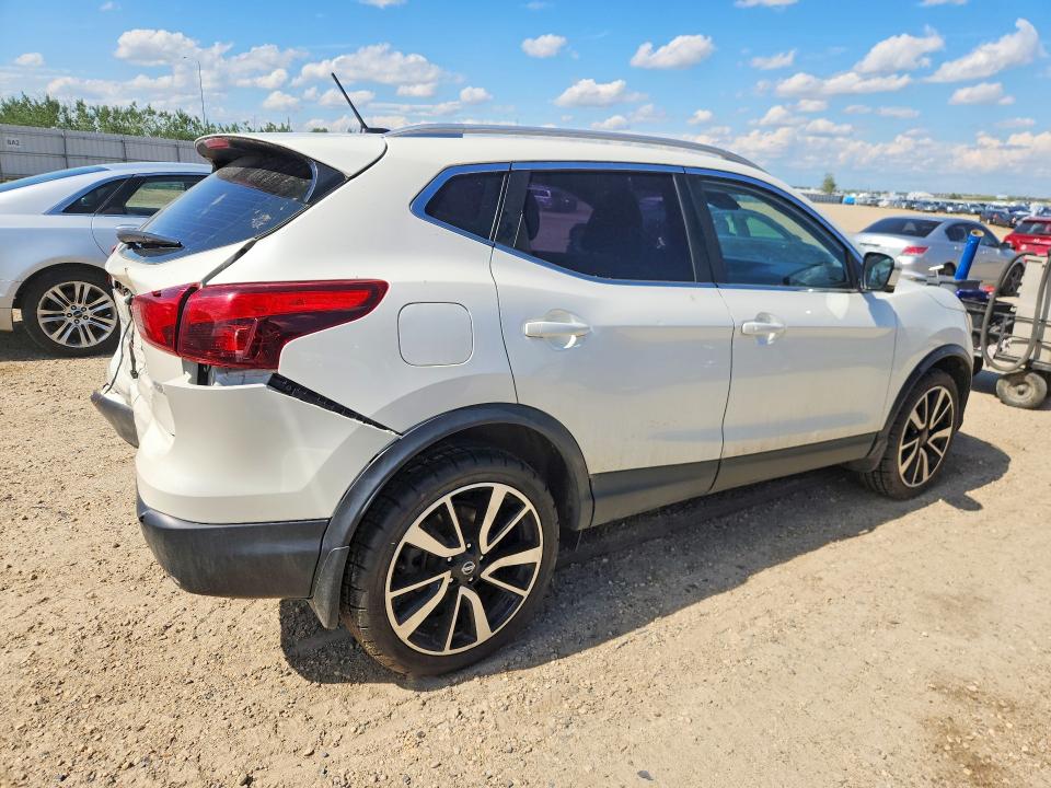 2018 Nissan VIN JN1BJ1CR0JW210489 COPART salvage auction — REAR END, AB - BOS - SALVAGE, sold $3,750 on 2026-07-02 (photo 3)