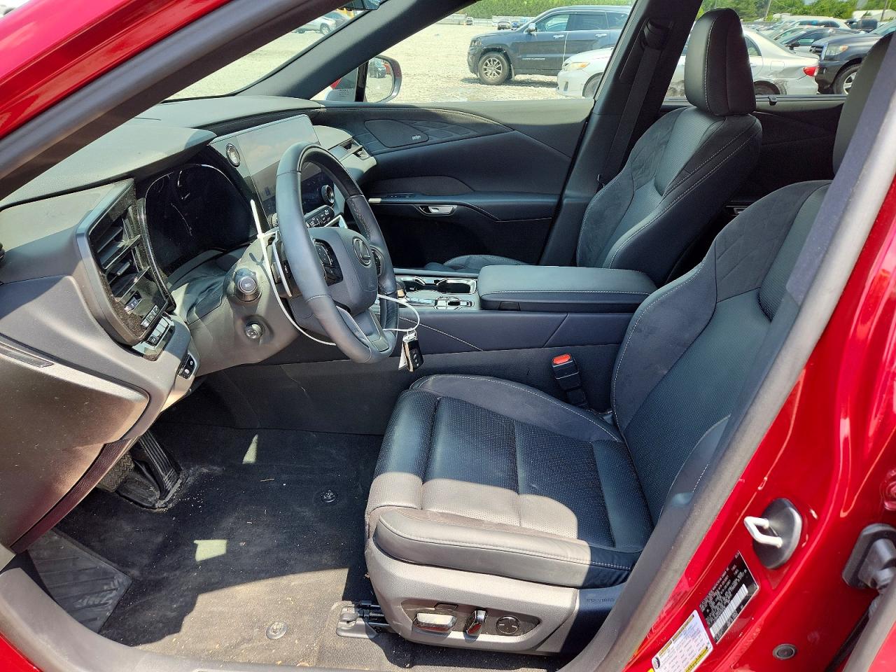 2024 Lexus Rx 350 VIN 2T2BAMCA4RC069760 COPART salvage auction — Vandalized, NJ - CERT OF TITLE-SALVAGE, sold $29,500 on 2026-06-24 (photo 7)