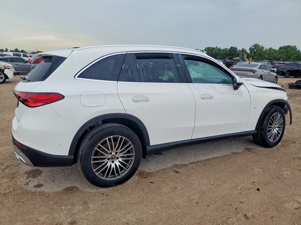 2026 Mercedes-benz Glc VIN W1NKM4GBXTU105422 COPART salvage auction — FRONT END, Nv - Salvage Title, sold $20,000 on 2026-07-31 (photo 3)