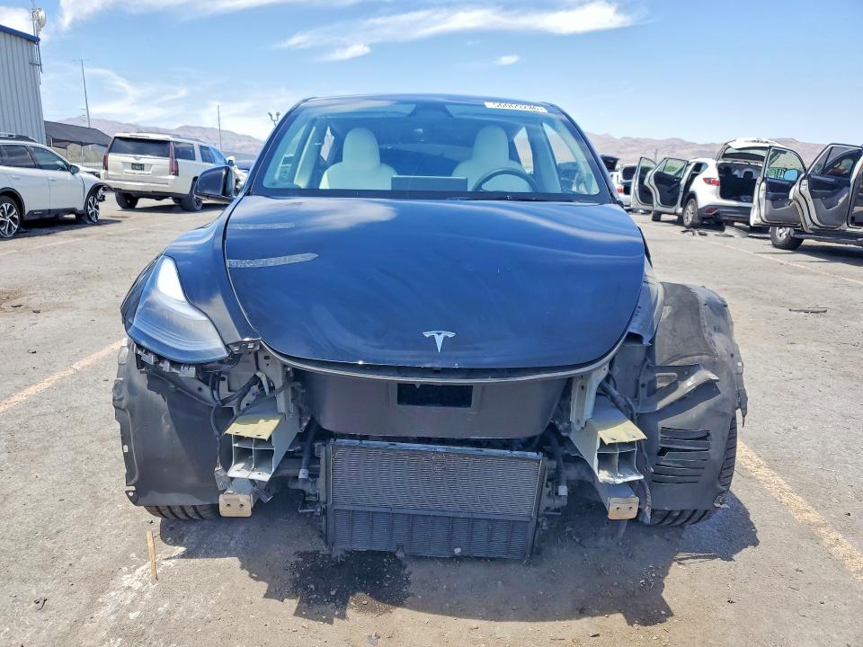 2025 Tesla Model y VIN 7SAYGAEE7SF239402 COPART salvage auction — FRONT END, NV - SALVAGE TITLE, sold $10,900 on 2026-07-23 (photo 5)