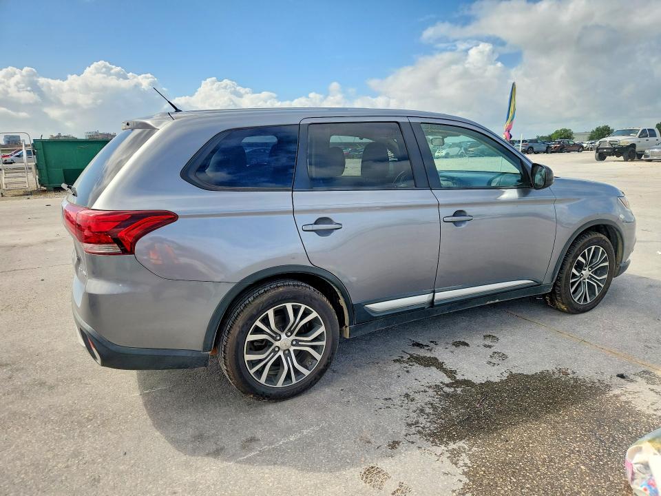 2016 Mitsubishi Outlander VIN JA4AD2A30GZ039569 COPART salvage auction — MINOR DENT/SCRATCHES, Ms - Certificate Of Title, sold $1,700 on 2026-07-22 (photo 3)