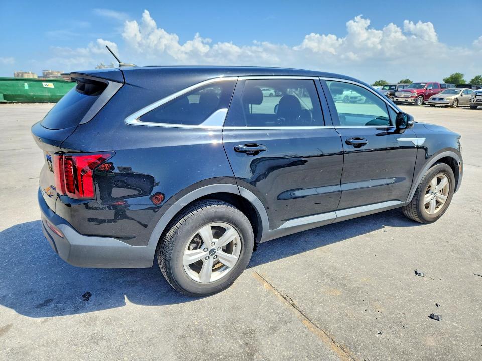 2022 Kia VIN 5XYRG4LCXNG158959 COPART salvage auction — WATER/FLOOD, La - Cert Of Title-Salvage Flood, sold $9,500 on 2026-07-08 (photo 3)