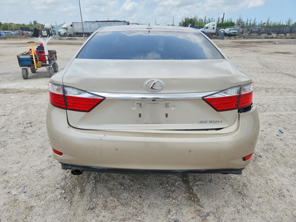 2013 Lexus ES VIN JTHBK1GG6D2020550 COPART salvage auction — REAR END, Fl - Cert Of Title Slvg Rebuildable, sold $4,900 on 2026-07-07 (photo 6)