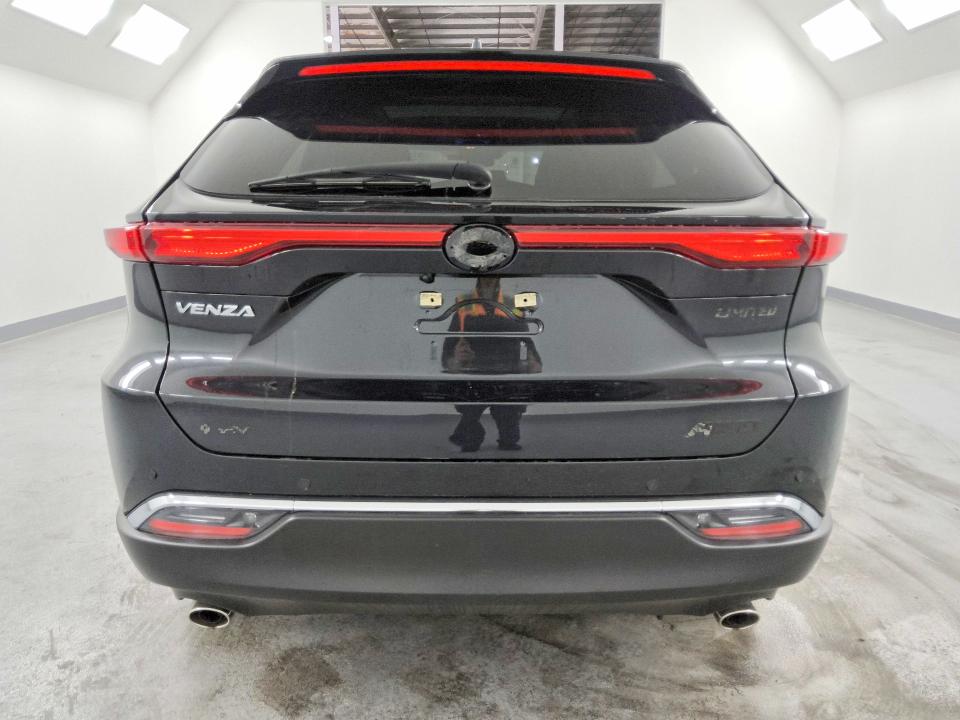 2023 Toyota Venza VIN JTEAAAAH6PJ127279 COPART salvage auction — MINOR DENT/SCRATCHES, Ca - Certificate Of Title, sold $28,250 on 2026-07-16 (photo 6)