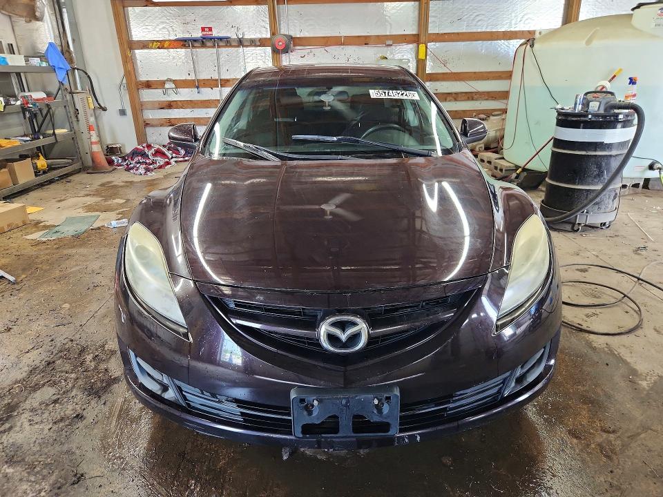 2009 Mazda 6 VIN 1YVHP81H895M51530 COPART salvage auction — MINOR DENT/SCRATCHES, Il - Cert Of Title-Corrected, sold $175 on 2026-07-09 (photo 5)