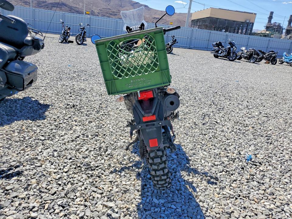 2022 Kawasaki VIN ML5KLEG18NDA05455 COPART salvage auction — SIDE, NV - SALVAGE TITLE, sold $200 on 2026-07-30 (photo 4)