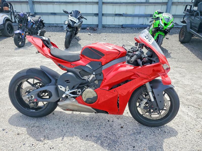 2025 Ducati VIN ZDMDAG6W8SB001072 — COPART salvage auction photo