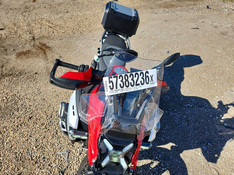 2025 BMW R 1300 VIN WB10M3306S6K91120 COPART salvage auction — SIDE, Ne - Cert Of Title-Salvage, sold $15,300 on 2026-07-09 (photo 5)