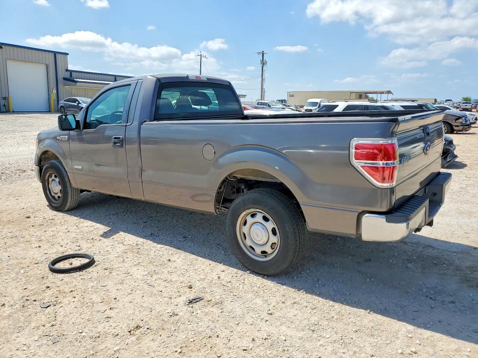 2012 Ford VIN 1FTNF1CT2CKE24286 COPART salvage auction — MINOR DENT/SCRATCHES, Tx - Certificate Of Title, sold $1,400 on 2026-07-02 (photo 2)