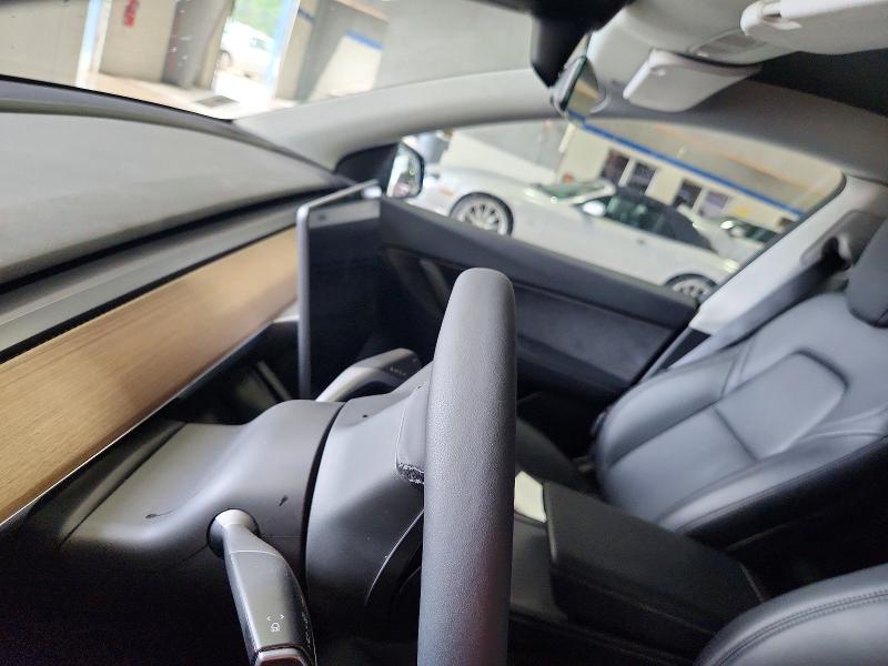 2022 Tesla Model y VIN 7SAYGDEE9NA005510 COPART salvage auction — NORMAL WEAR, Va - Cert Of Title - Salvage, sold $2,550 on 2026-07-24 (photo 9)