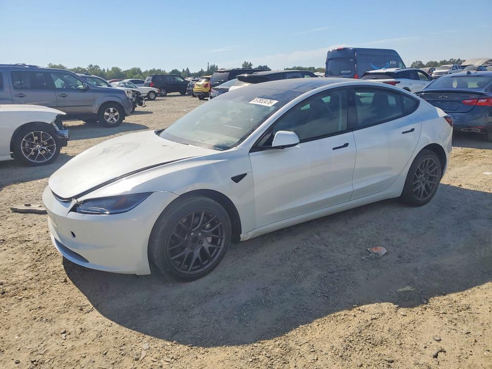 2025 Tesla Model 3 VIN 5YJ3E1EAXSF914640 COPART salvage auction — FRONT END, CA - SALVAGE CERTIFICATE, sold $10,300 on 2026-07-28 (photo 1)
