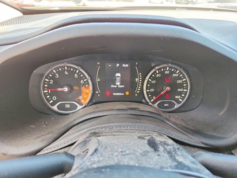 2016 Jeep Renegade VIN ZACCJABT0GPC62015 COPART salvage auction — FRONT END, Md - Cert Of Salvage > 75% Damage, sold $225 on 2026-08-21 (photo 9)