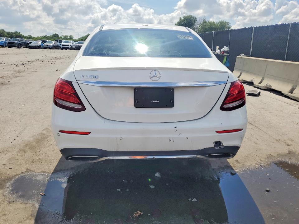 2017 Mercedes-benz VIN WDDZF4JB2HA104451 COPART salvage auction — FRONT END, Fl - Certificate Of Title (P), sold $6,500 on 2026-07-28 (photo 6)