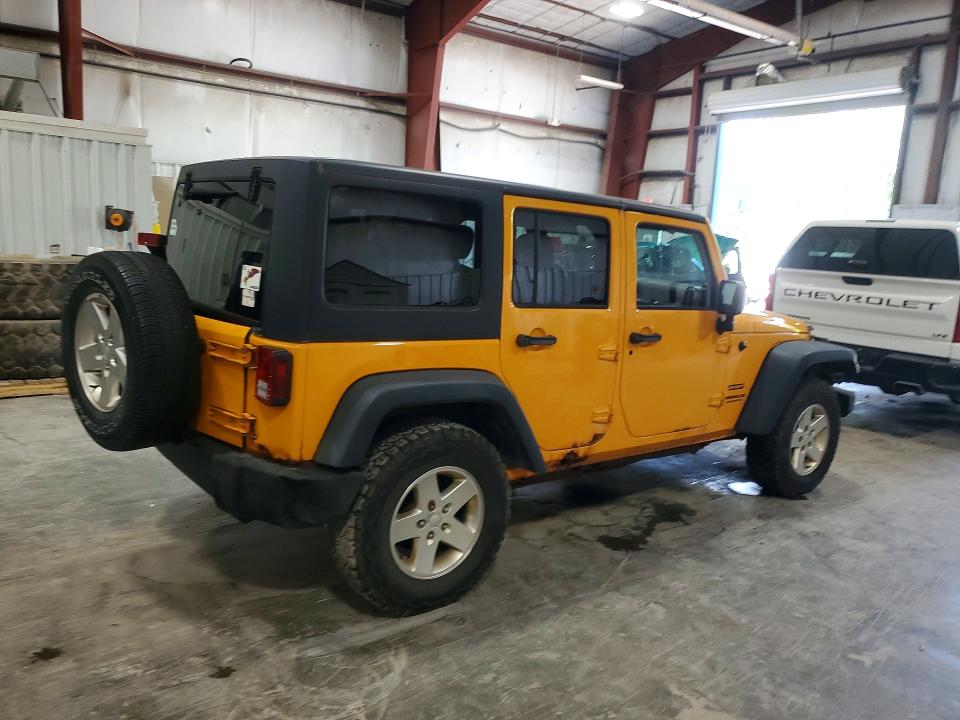 2013 Jeep Wrangler unlimited VIN 1C4BJWDG3DL557117 COPART salvage auction — NORMAL WEAR, VA - CERTIFICATE OF TITLE, sold $2,450 on 2026-09-02 (photo 3)