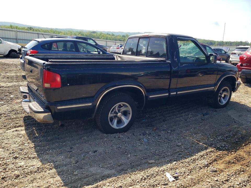 1998 Chevrolet S truck VIN 1GCCS1446WK251659 COPART salvage auction — ROOF, Va - Cert Of Title - Salvage, sold $650 on 2026-07-06 (photo 3)