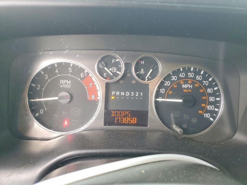 2010 Hummer H3 VIN 5GTMNJEE0A8114962 COPART salvage auction — MINOR DENT/SCRATCHES, OK - CERTIFICATE OF TITLE (P), sold $1,600 on 2026-07-10 (photo 9)